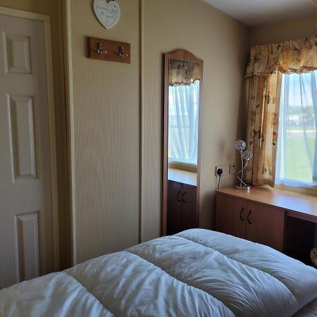 6 Berth On Millfields Apartamento Ingoldmells Exterior foto